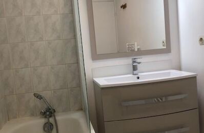 location appartement 560 € CC /mois à proximité de Compiègne (60200)