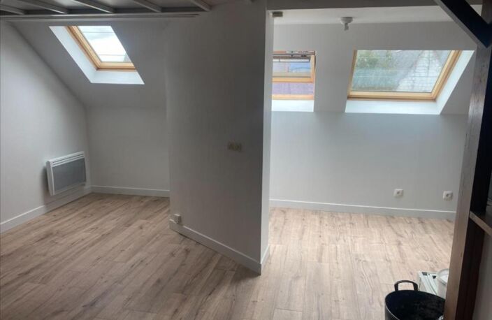 Allennes les marais, T2 bis en duplex au 2eme étage, 1 chambre + — photo 2