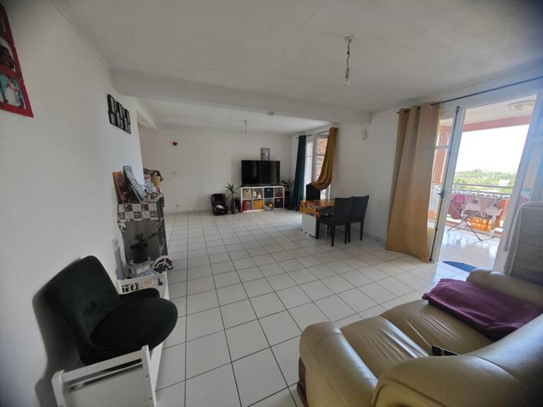 A VENDRE, La Rivière Saint-Louis – Appartement T4 de 100 m² — photo 1
