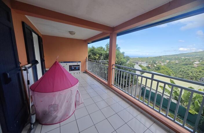 A VENDRE, La Rivière Saint-Louis – Appartement T4 de 100 m² — photo 2