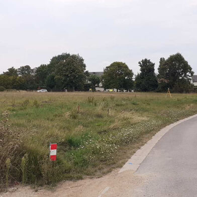 Terrain  146100 €