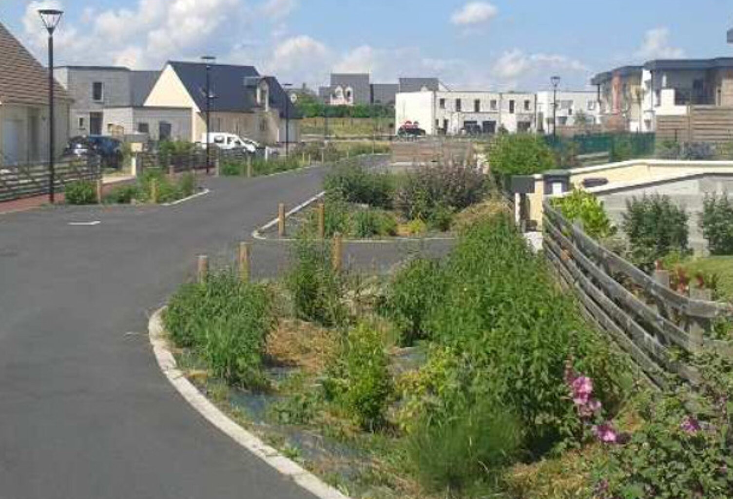 Terrain à bâtir au coeur du massif de Saint Thierry en proximité direct de Reims et des commerces — photo 1