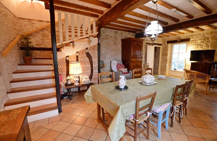 Elégante maison en pierre — photo 5
