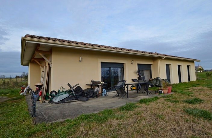 Maison contemporaine de plain-pied  — photo 4