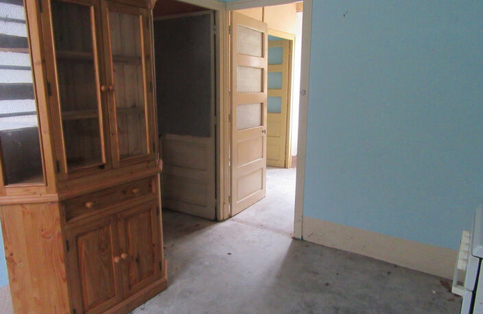 EXCLUSIVITE CONQUES Maison en pierre de 104 m² environ avec jardin à rénover  — photo 3