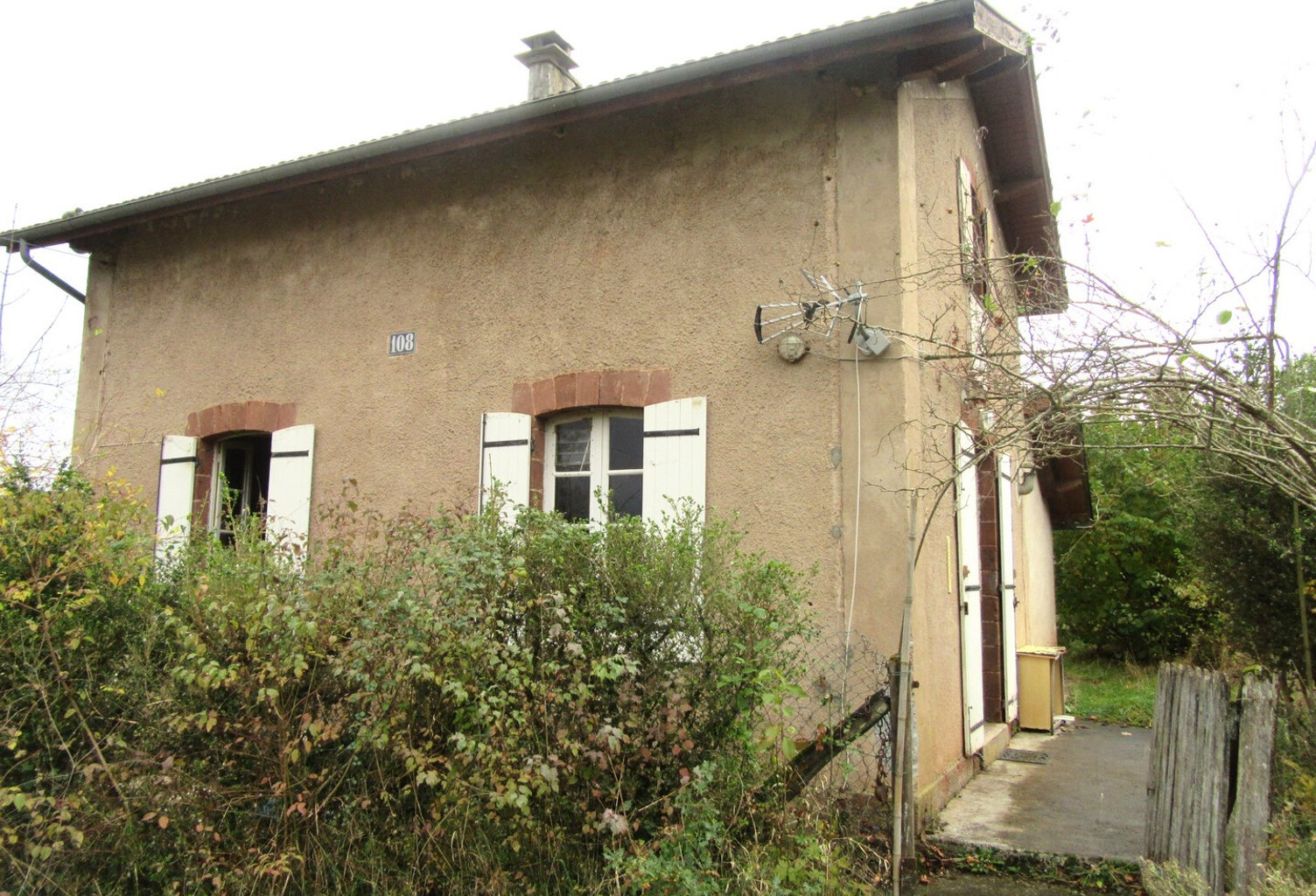 EXCLUSIVITE SAINT CHRISTOPHE VALLON Ancienne maison de garde barrière — photo 1