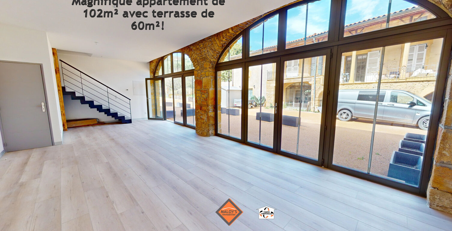 Magnifique appartement-Maison Village  de 102m² lumineux dans un ancien corps de ferme à Ville sur Jarnioux — photo 1