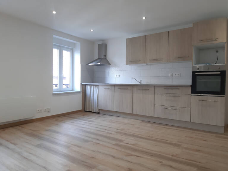 Appartement 3 pièces de 60m2, 5 rue de la Bolle 88100 Saint- — photo 1