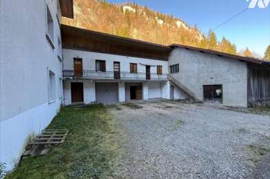 Appartement 7 pièces 108000 €