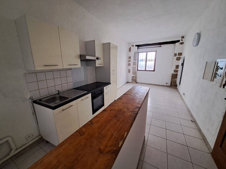 Vente Pertuis centre, LC gestion vous propose un studio actuellement loué ans une rue calme — photo 1