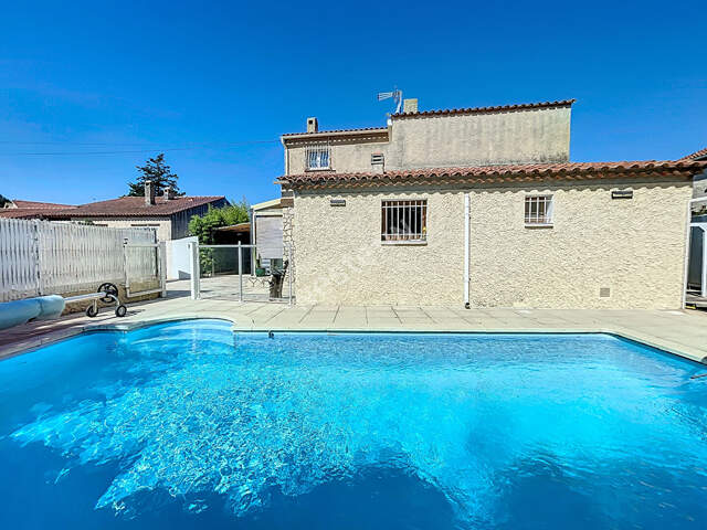 Six-fours les plages Maison T6 de 125 m² sur un terrain de 46... — photo du bien