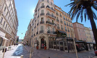 Immeuble  380 m² à vendre à Toulon (83000)