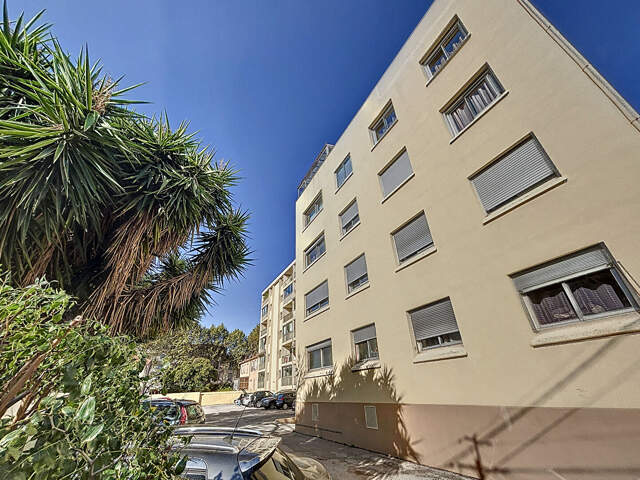 Appartement de  2 pièces de 56.8 m² Vendu loué — photo du bien