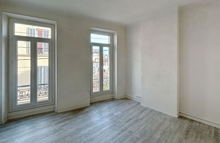 Toulon EST Appartement de 2 pièces de 49.70 m² — photo 3