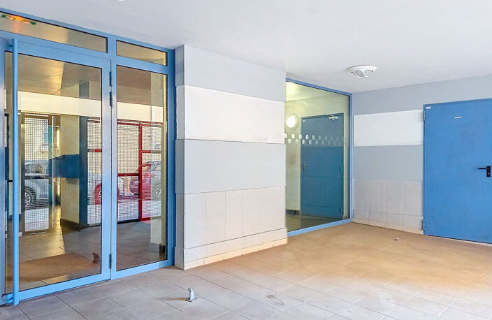 Toulon Est - Appartement 1 pièce 21M² vendu loué — photo 2