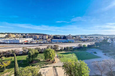 Appartement 4 pièces 94900 €