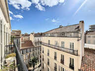 TOULON HAUTE VILLE Appartement  T4 de 109 m² + LOCAL — photo 2