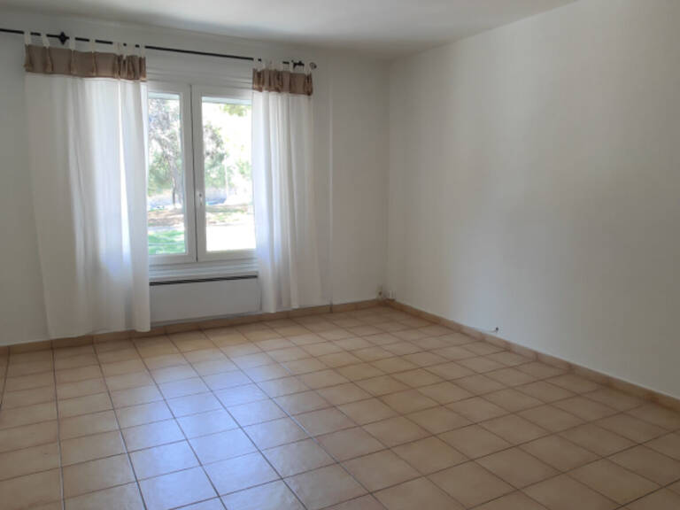 Toulon Siblas Appartement  de 3 pièces de 72 m² — photo 1