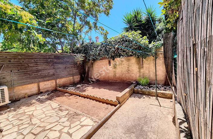 Toulon appartement T2 en rez de jardin — photo 3