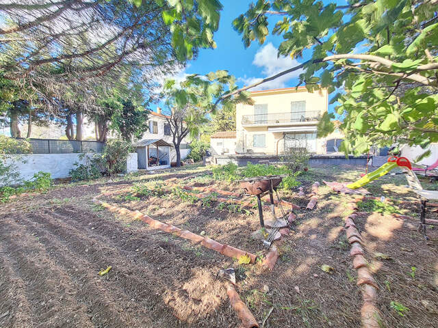 Maison Toulon de 6 pièces de 130 m² et garage — photo du bien