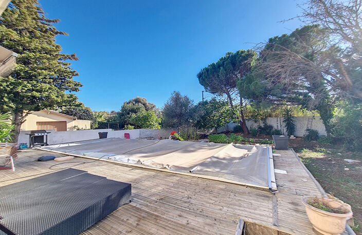 Maison Toulon de 6 pièces de 130 m² et garage — photo 2