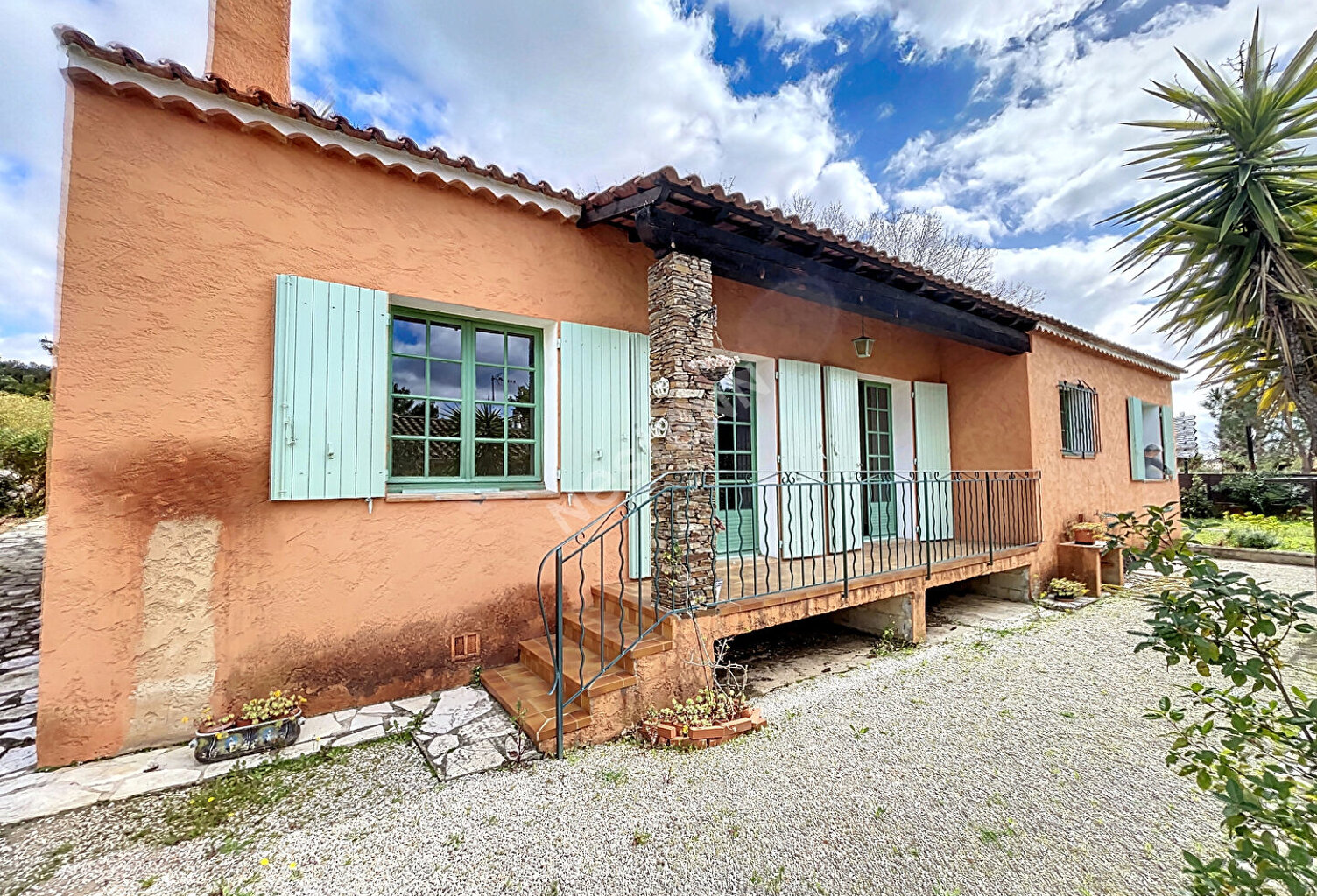 Maison Sanary Sur Mer 4 pièces 100 m2 sur 1000 m²  piscinable — photo 1