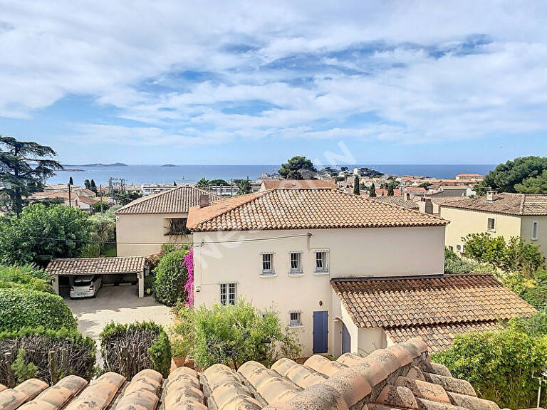 Maison Bandol 14 pièces 270 m2 , garage à proximité du port e... — photo 1