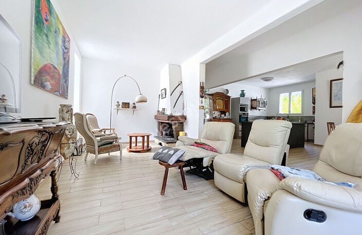 La Seyne-sur-Mer - Quartier Mar-vivo - Maison + Garage + Jardin — photo 2
