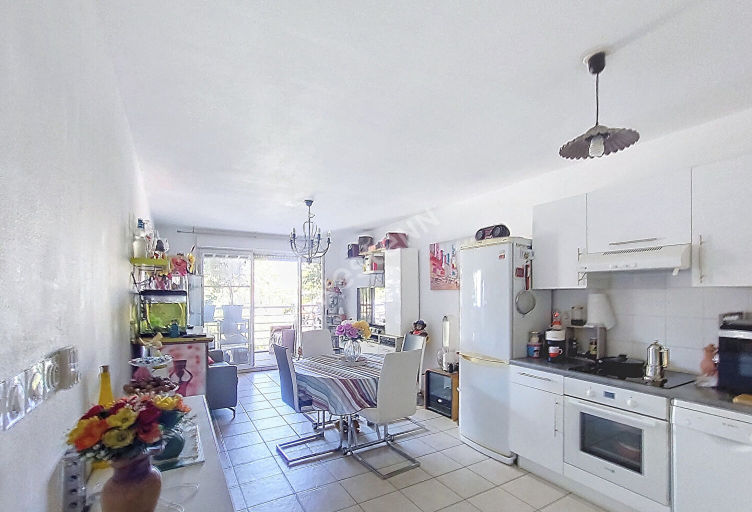 Appartement La Seyne Sur Mer T2 46.03 m2 avec balcon — photo 1