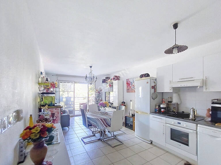 Appartement La Seyne Sur Mer T2 46.03 m2 avec balcon — photo 1