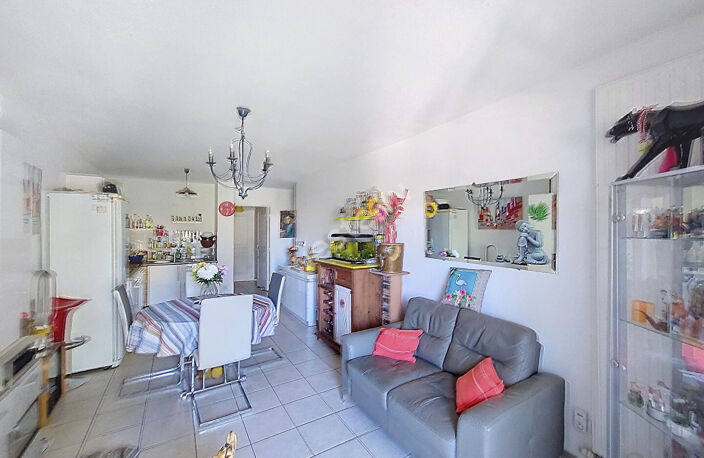 Appartement La Seyne Sur Mer T2 46.03 m2 avec balcon — photo 3