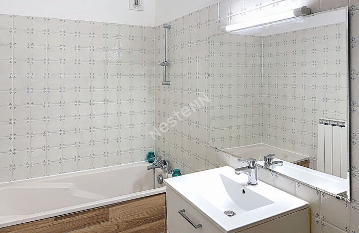 La Seyne-Sur-Mer  - Tamaris Appartement de 4 pièces de 79m² a... — photo 4