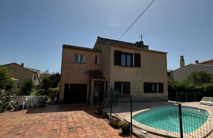 La Seyne sur mer Superbe Maison T5 avec Garage et Piscine ,Id... — photo 2