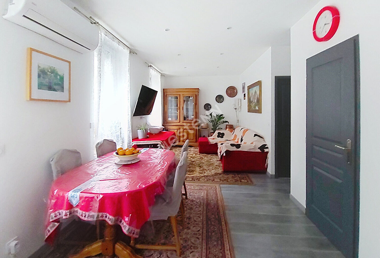 Maison La Seyne Sur Mer de 5 pièces de 90 m² avec piscine — photo 1