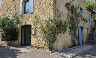 Commerce  79 m² à louer à Sarlat-la-Canéda (24200)