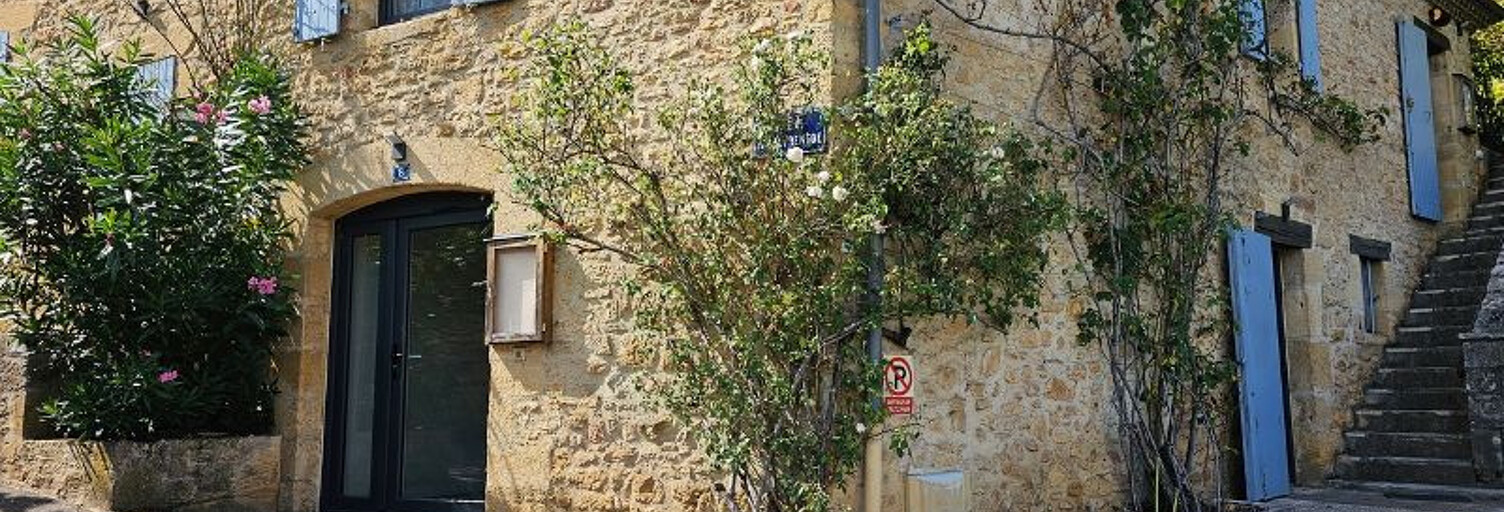 Commerce  79 m² à louer à Sarlat-la-Canéda (24200)