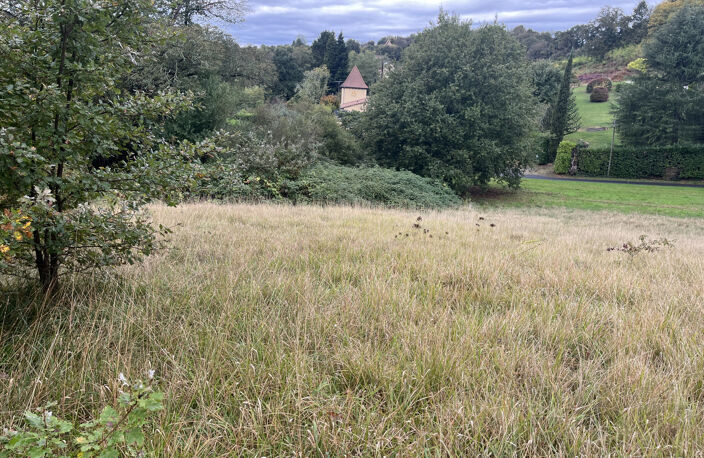 Très jolie terrain à bâtir au calme à Sarlat, à 1,5km du cen — photo 2