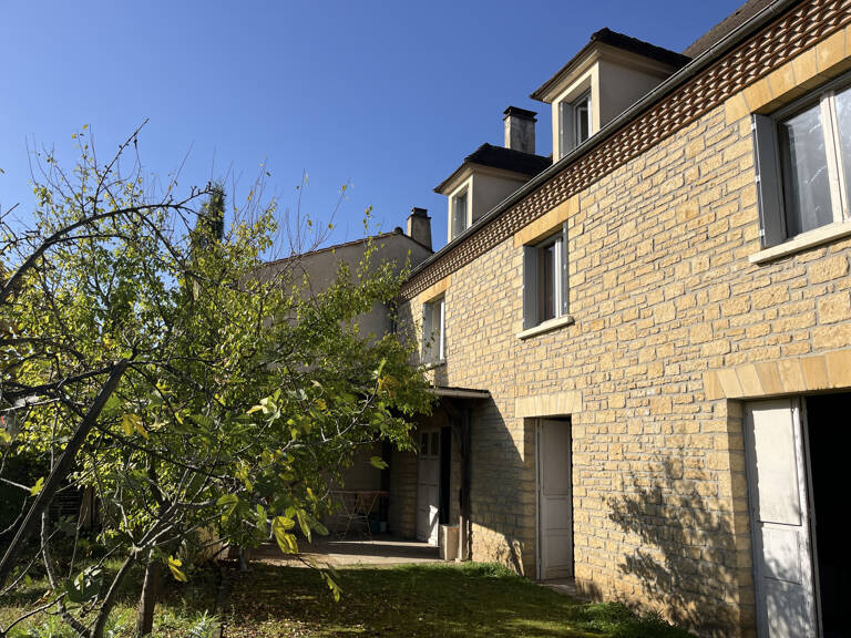 Maison en pierres avec 2 appartements + possibilité création — photo 1