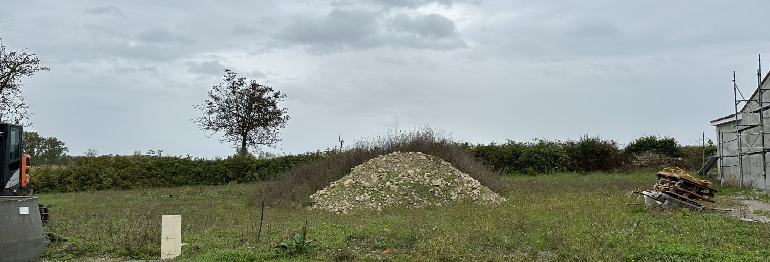 Terrain  552 m² à vendre à Loire-les-Marais (17870)