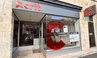 Commerce  105 m² à louer à Rochefort (17300)