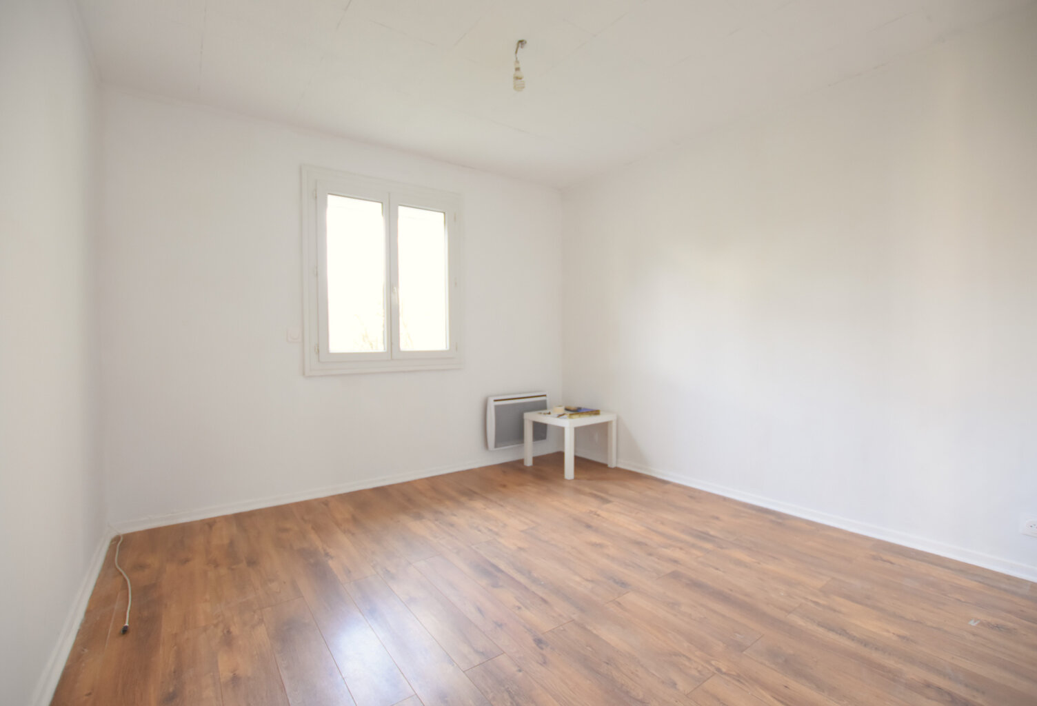 78690 LES ESSARTS LE ROI  Maison de plain-pied à vendre avec — photo 1
