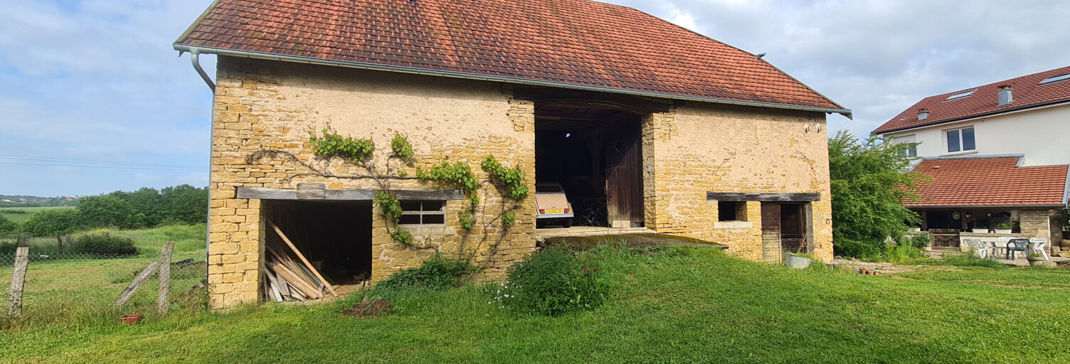 Maison 1 Pièce 270 m² à vendre à Gondenans-Montby (25340)