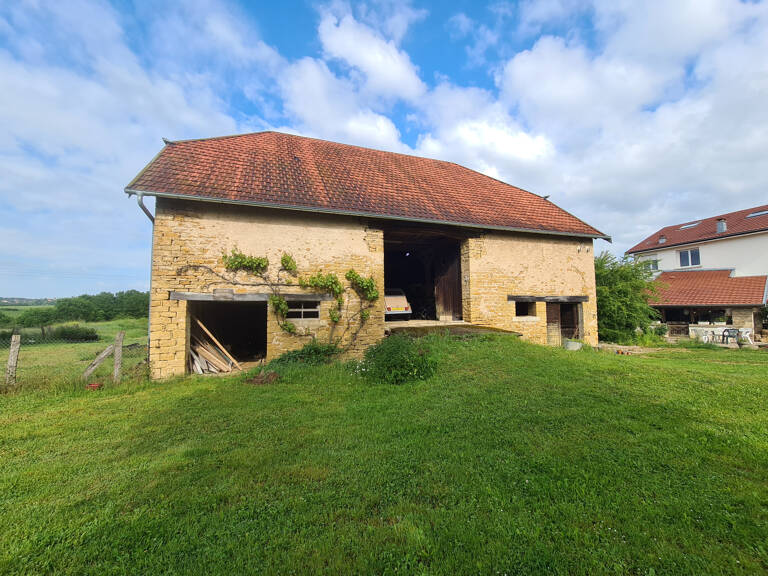 GRANGE avec Terrain : Idéal projet habitation ou investissem — photo 1