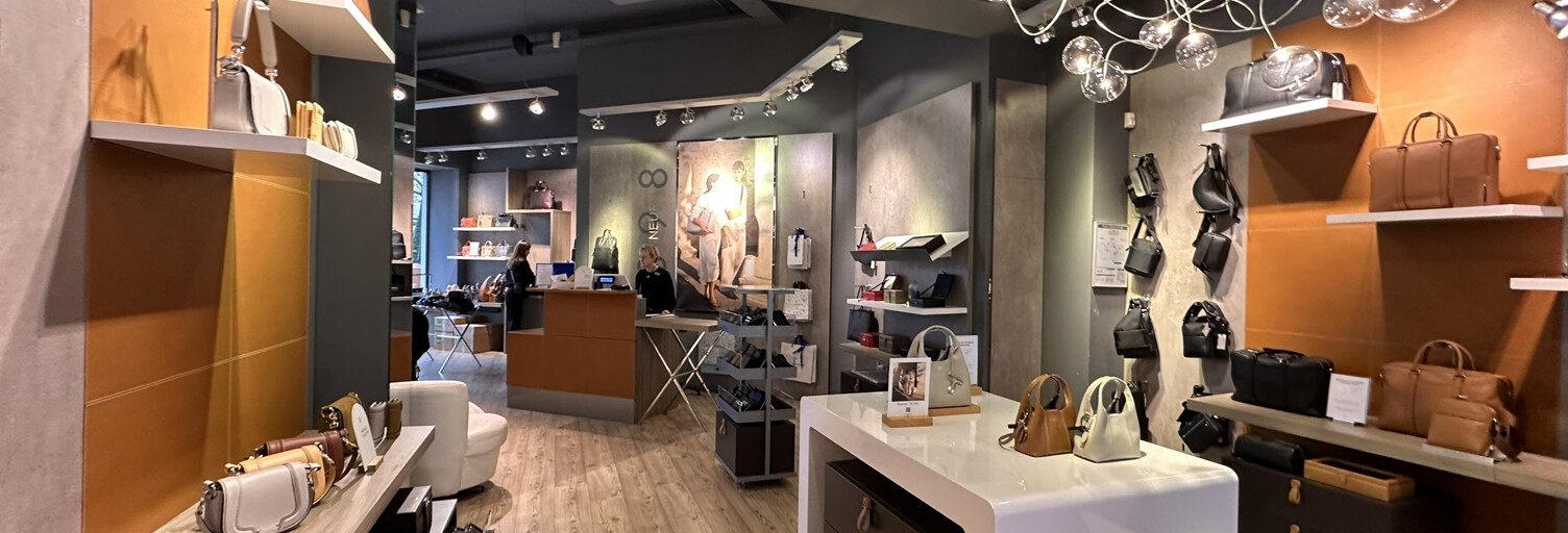 Commerce  158 m² à louer à Angers (49100)