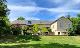 Maison 12 Pièces 327 m² à vendre à Lunac (12270)