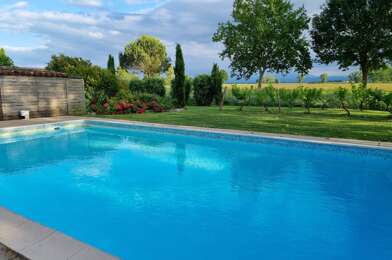 Maison 18 pièces 892500 €