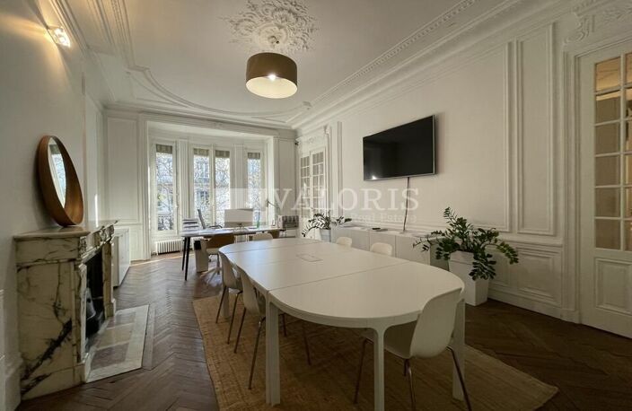 BUREAUX à LOUER — photo 2