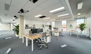 Bureau  980 m² à louer à Villeurbanne (69100)