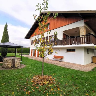 Maison 7 pièces 530000 €