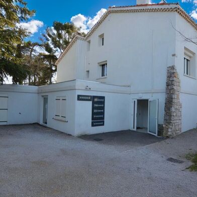 Bureau 3 pièces 370000 €